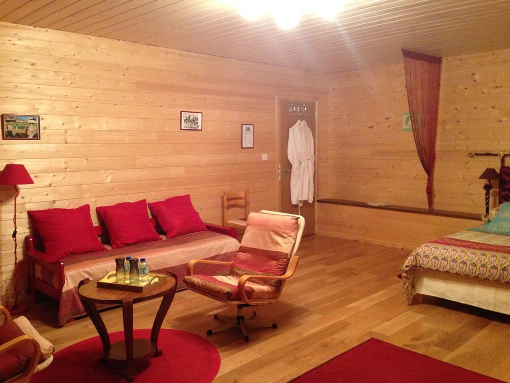 Domaine Du Val De Soux Bed & Breakfast Montgaillard-de-Salies Room photo